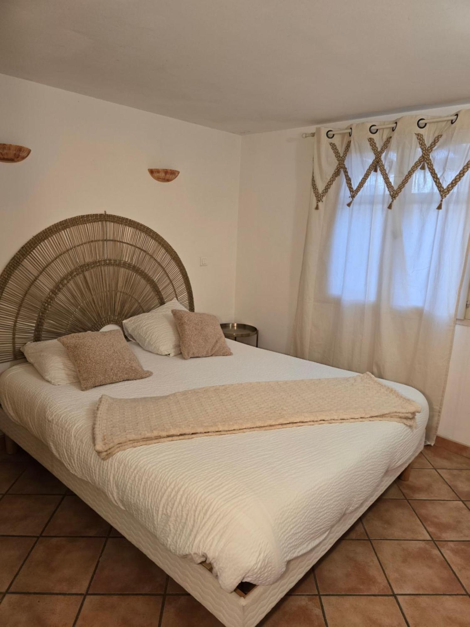 Le Mas Des Sagnes Saintes-Maries-de-la-Mer Kamer foto