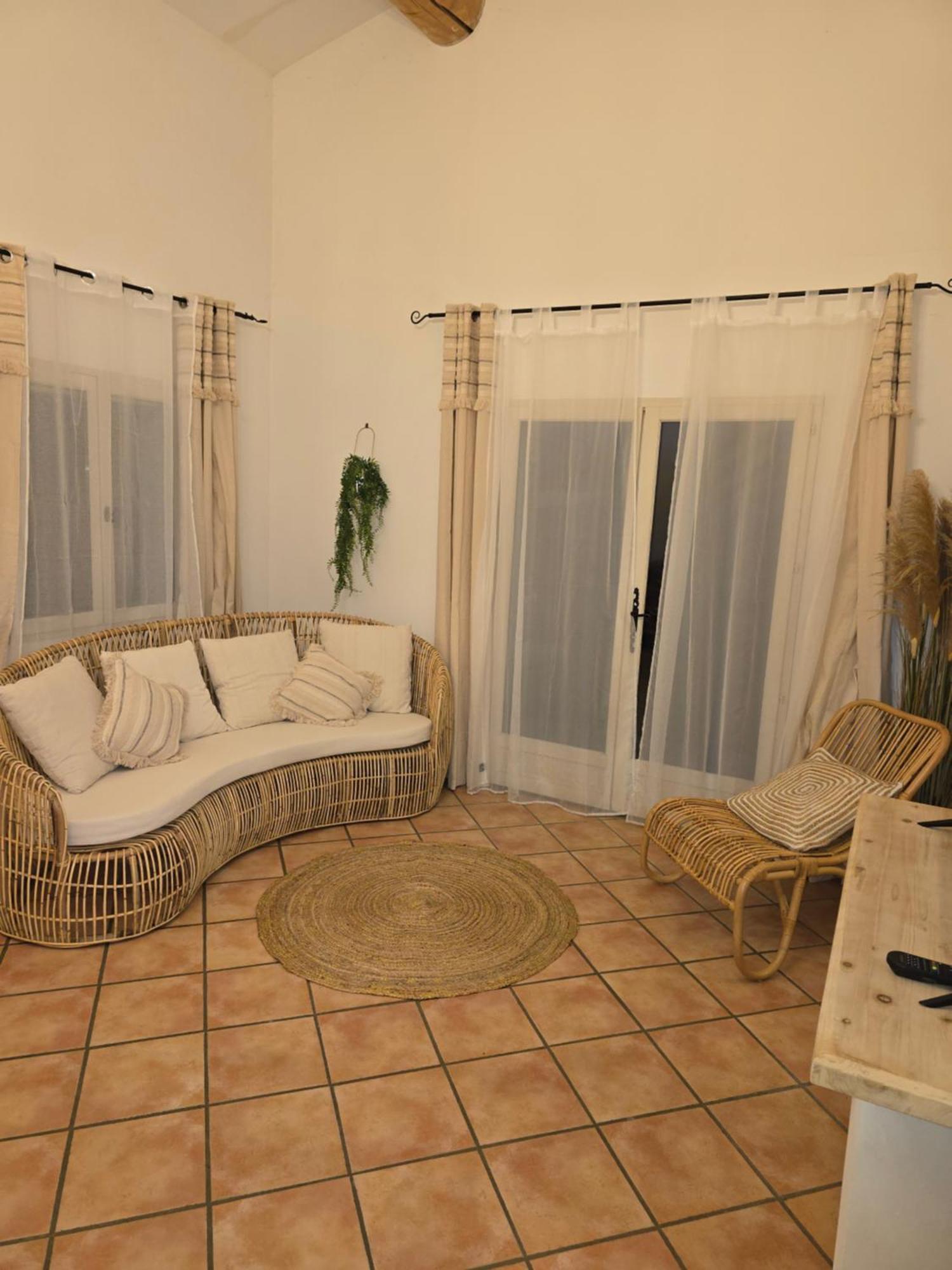 Le Mas Des Sagnes Saintes-Maries-de-la-Mer Kamer foto
