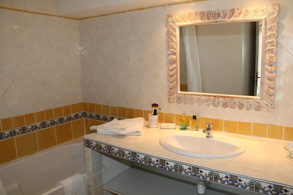 Le Mas Des Sagnes Saintes-Maries-de-la-Mer Kamer foto